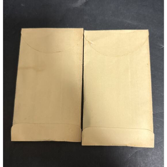 Kadee HO Scale No. 5 Two Pair with Draft Gear Magne-Matic Couplers Lot Of 2 Pack - Picture 2 of 2